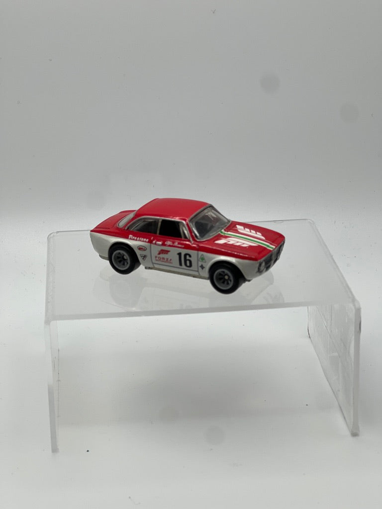 Hot Wheels Forza Motorsports Retro Entertainment Alfa Romeo Giulla Spirit GTA (Unspun)