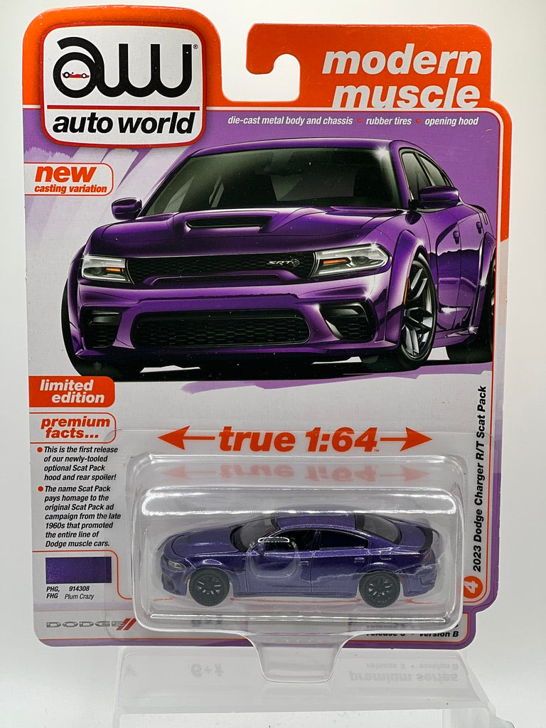 Auto World Modern Muscle - 2023 Dodge Charger R/T Scat Pack (Plum Crazy)
