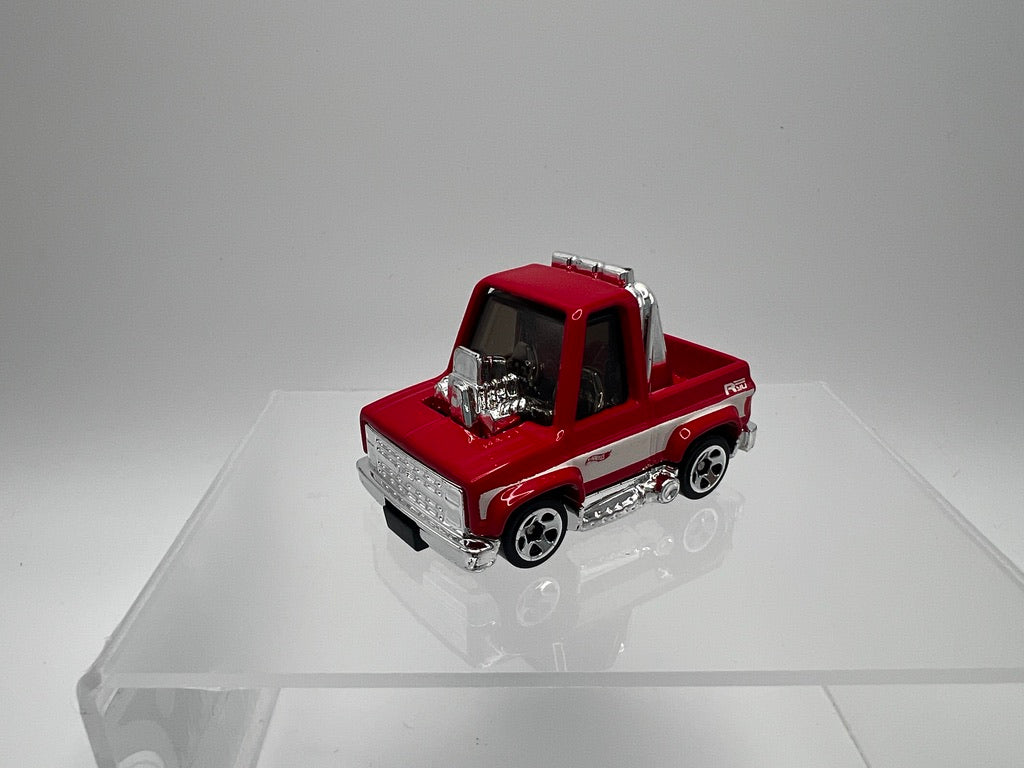 Hot Wheels Toon'd 83 Chevy Silverado (Red) UNSPUN w/loose model SET