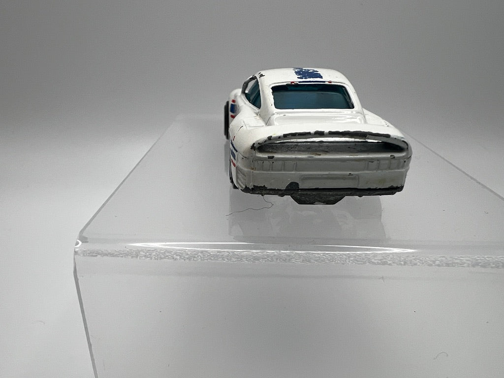 Hot Wheels 1988 Porsche Park n Plates (loose)