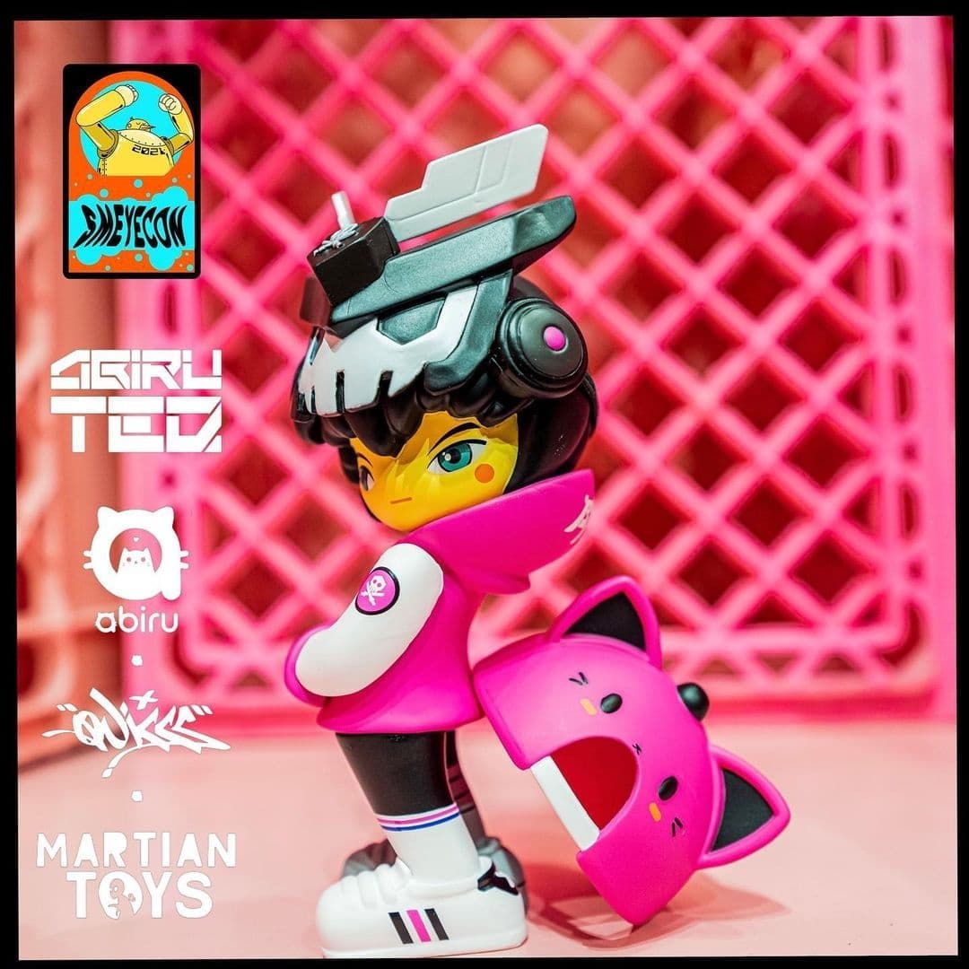 ABIRUTEQ (Pink)  by Ari Abiru x Quiccs x Martian Toys