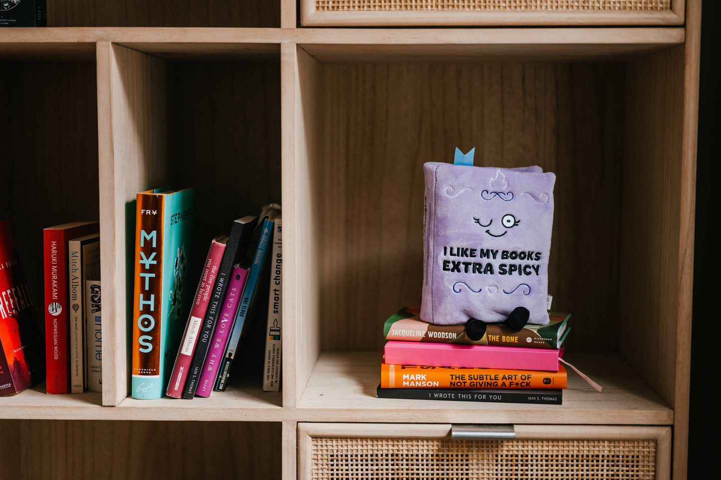 Punchkins - Plush Book - "I Like my Books Extra Spicy"