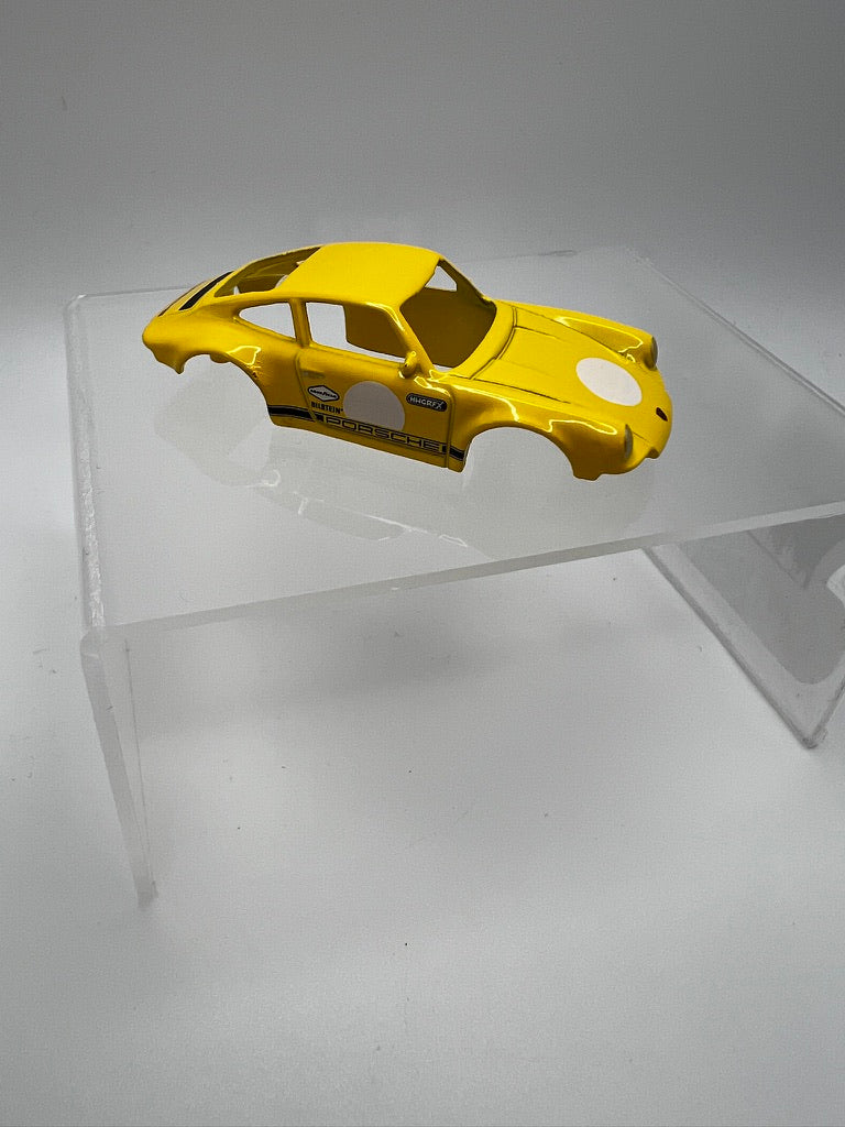 Hot Wheels 2022 Racing Circuit '71 Porsche 911 (Body only)