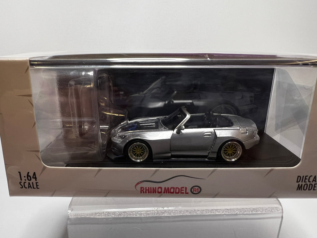 Rhino Model X Ghost Player Singer Turbo Study 930 GOLFE