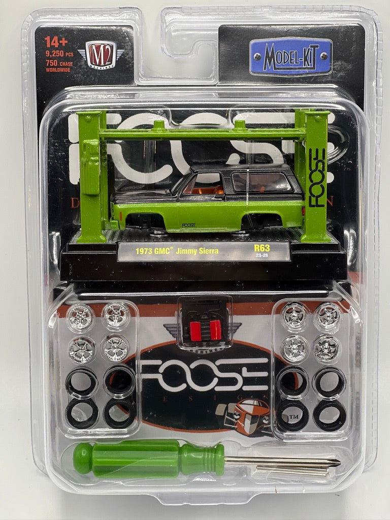 M2 Model-Kit - Foose Design - 1973 GMC Jimmy Sierra (R63) (Green/Black)