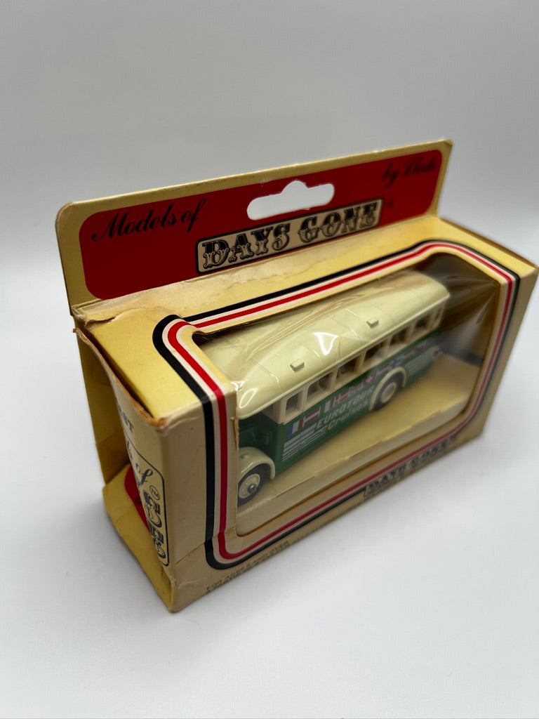 Bus Lledo Models of Days Gone-EuroTour Cruises (#17 en série)