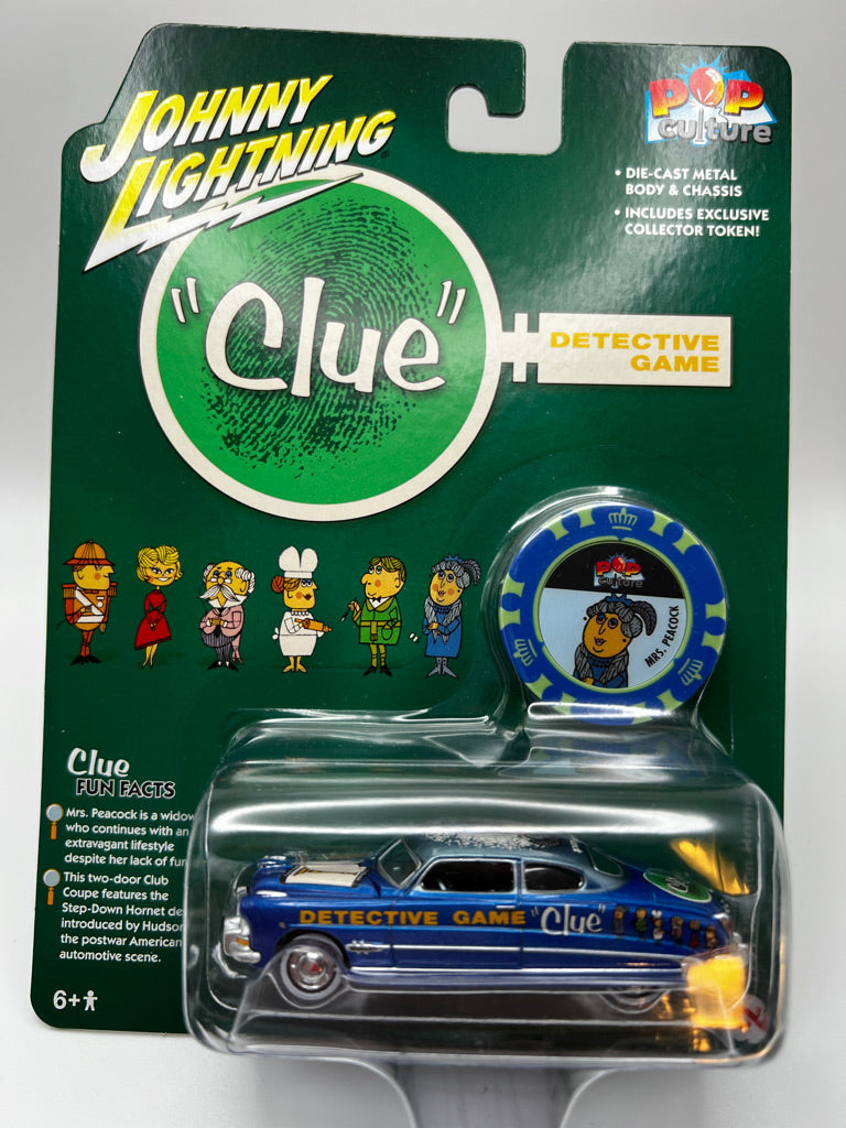 Johnny Lightning « Clue » 1951 Hudson Hornet Bleu Métallisé Mme Peacock