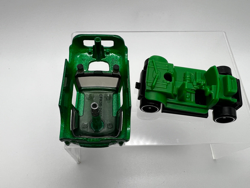Hot Wheels Morris Mini (Green w/Checkered roof) UNSPUN