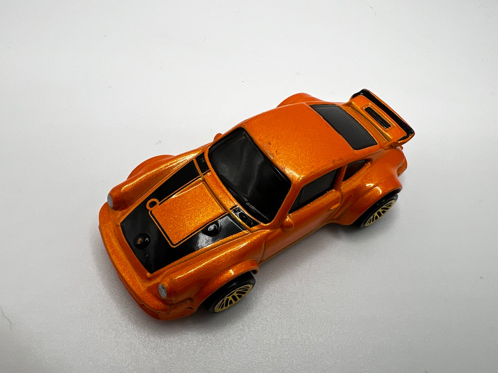 Hot Wheels Then & Now - White Hot Wheels - Porsche 934 Turbo RSR