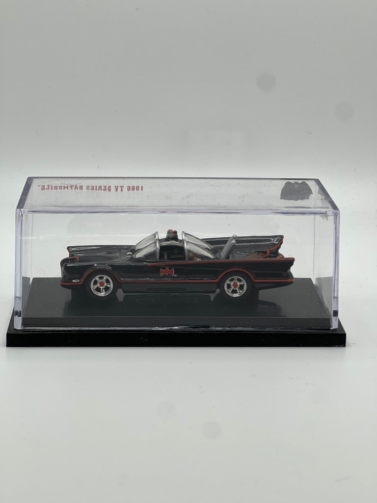 Hot Wheels SDCC 2008 Exclusive - 1966 TV Series Batman - Batmobile