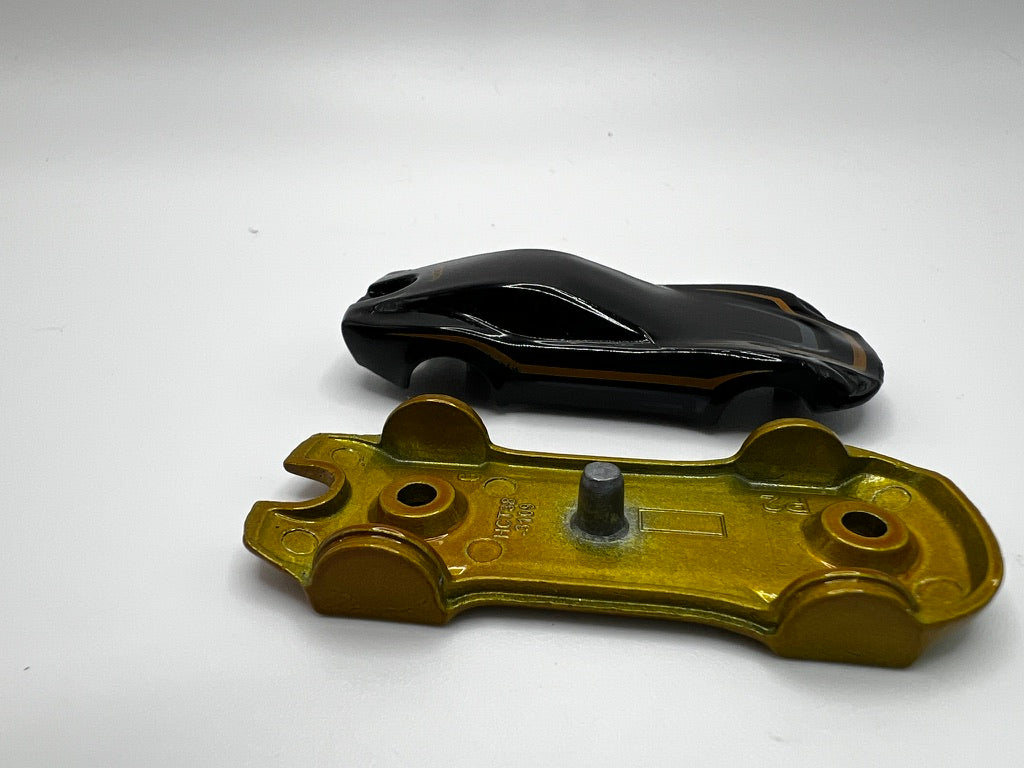 Hot Wheels Coupe Clip (Black/Gold) UNSPUN