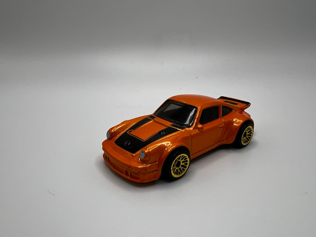 Hot Wheels Then & Now - White Hot Wheels - Porsche 934 Turbo RSR