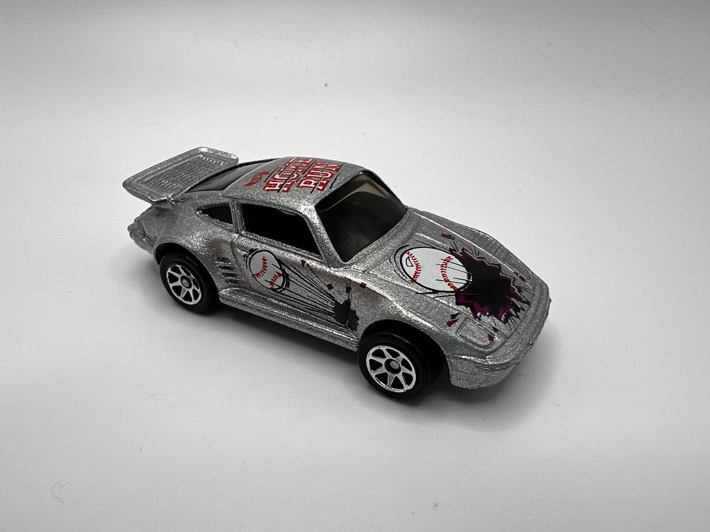 Hot Wheels 1989 Home Run Porsche 930 (silver) loose