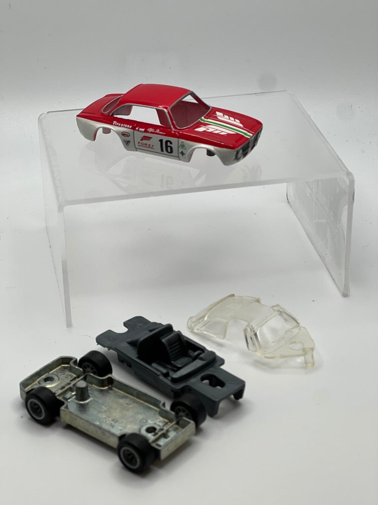 Hot Wheels Forza Motorsports Retro Entertainment Alfa Romeo Giulla Spirit GTA (Unspun)