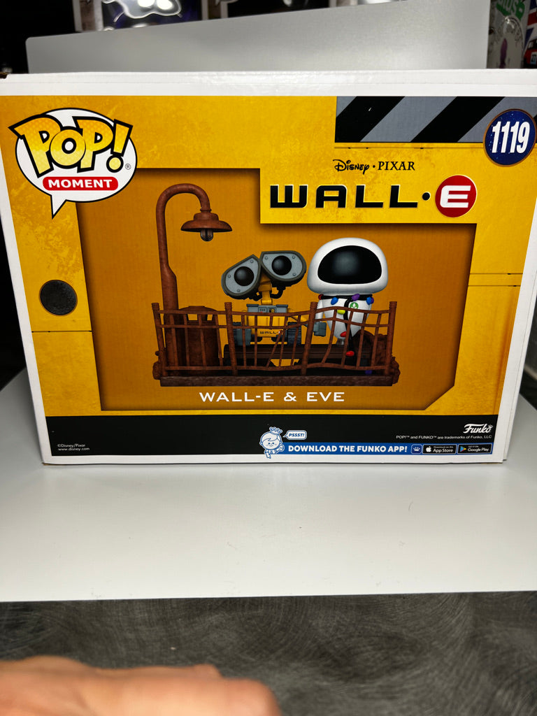 Funko Pop! Disney Movie Moment - Wall E & Eve