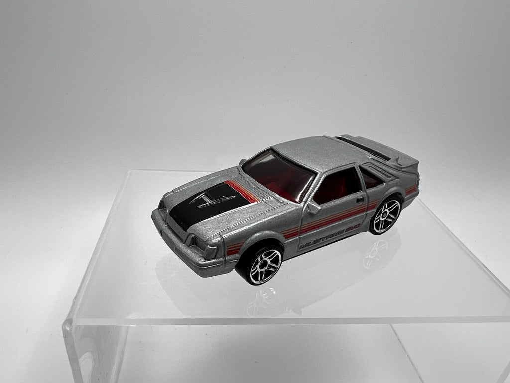 Hot Wheels The 80's - '84 Mustang SVO silver (UNSPUN)