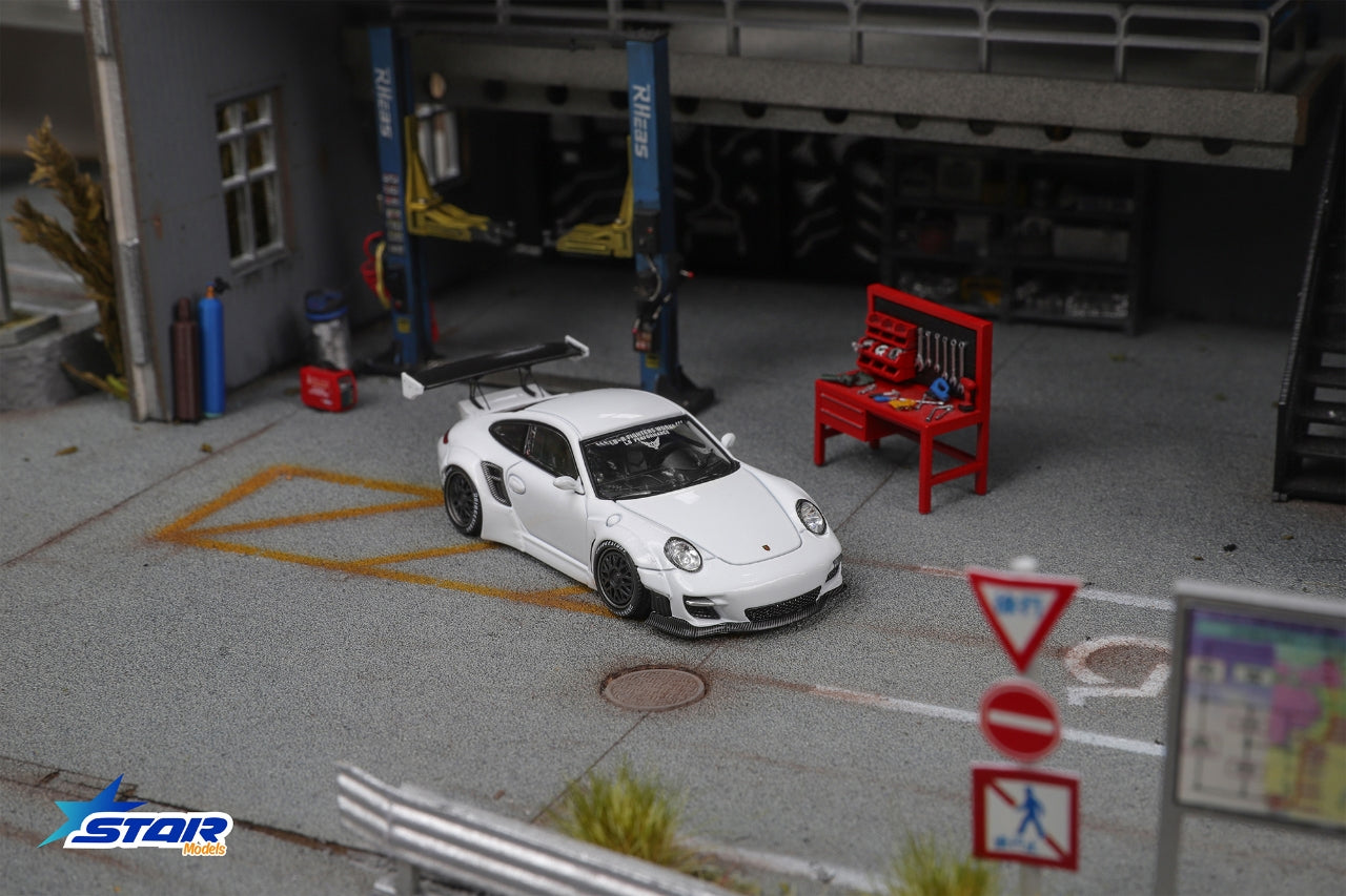 (PREORDER) Star Models Porsche RWB 997 Wide-body modified version
