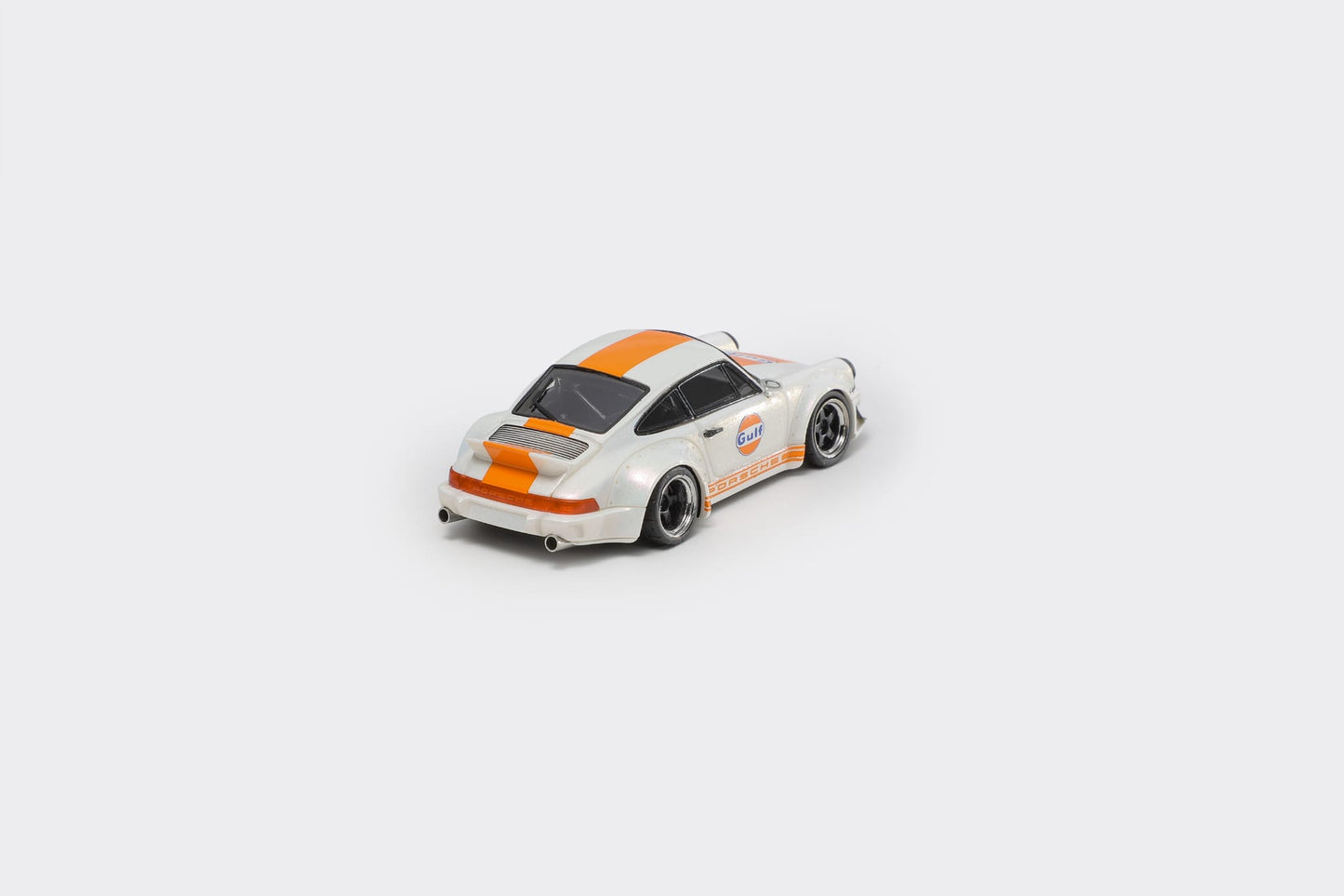 (PREORDER) Fast Speed Rauh-Welt Porsche RWB964 Wide-Body Modified (Gulf Livery)