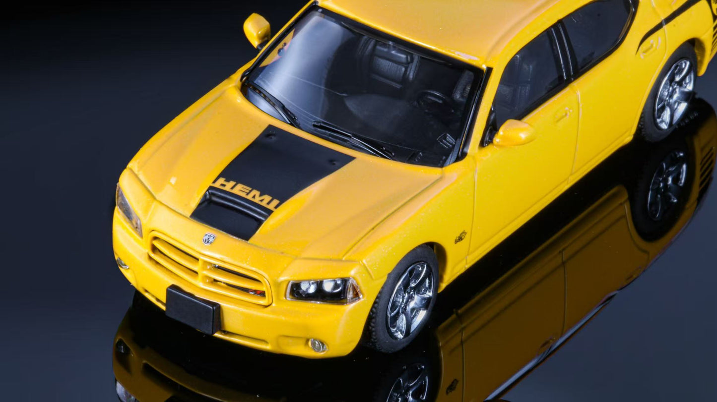 Rollin' 64 - Dodge Charger 08 R/T (Super Bee Yellow)