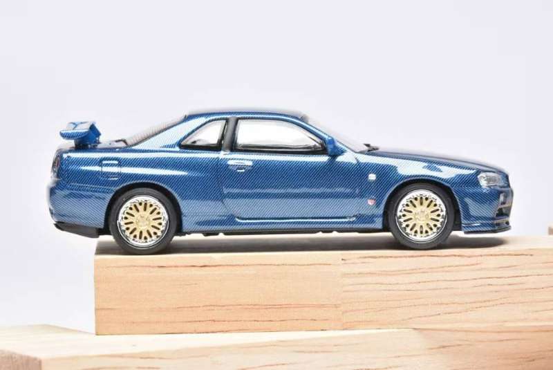 (PREORDER) Stance Hunters Nissan Skyline GT-R R34 (Full Carbon-Blue)