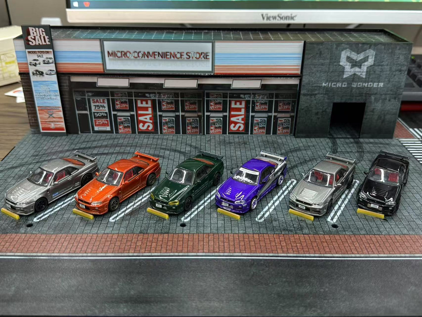 (PREORDER) DM MODEL Nissan Skyline GT-R R34 (RHD) CRS Dark Metal Grey Latte Art