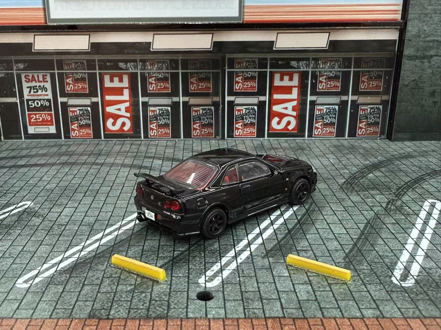 (PREORDER) DM MODEL Nissan Skyline GT-R R34 (RHD) Black