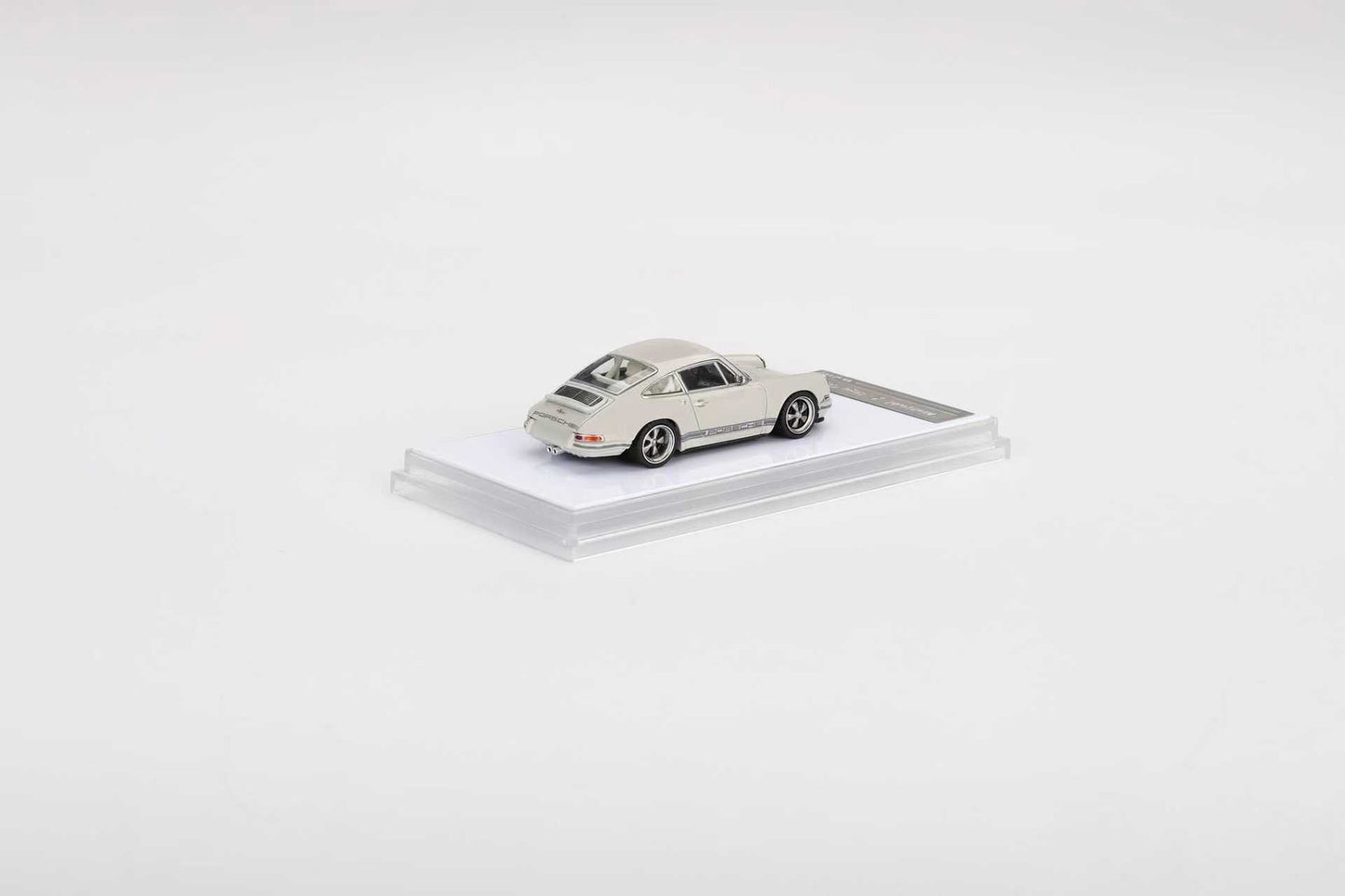 (PREORDER) Zincit Model Porsche 911 DLS (Bright White)