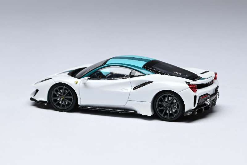 (PREORDER) Stance Hunters Prancing Horse 488 Pista