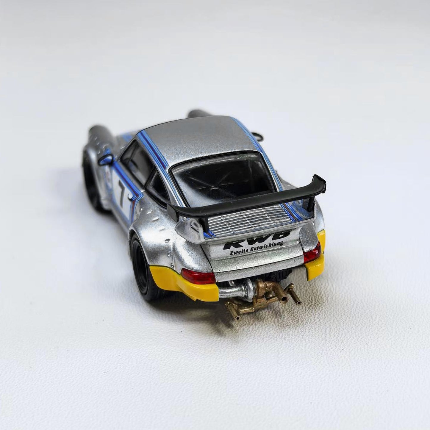 (PREORDER) Model Model Porsche RWB 964 Ichiban Boshi #7