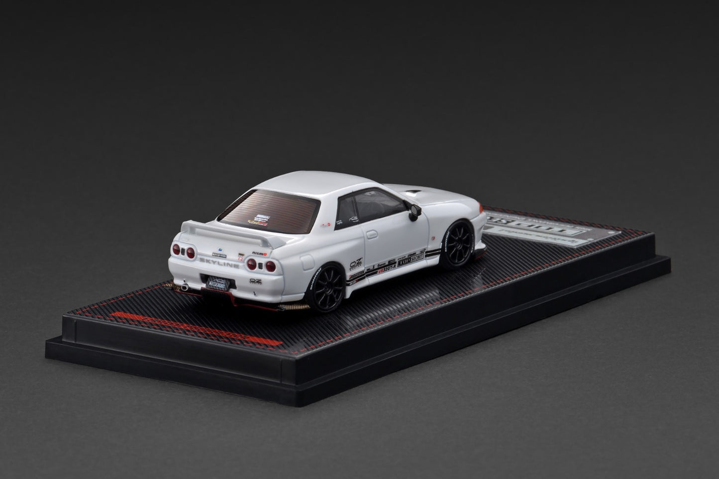 (PREORDER) Ignition Model Nissan Skyline Top Secret GT-R (VR32) White