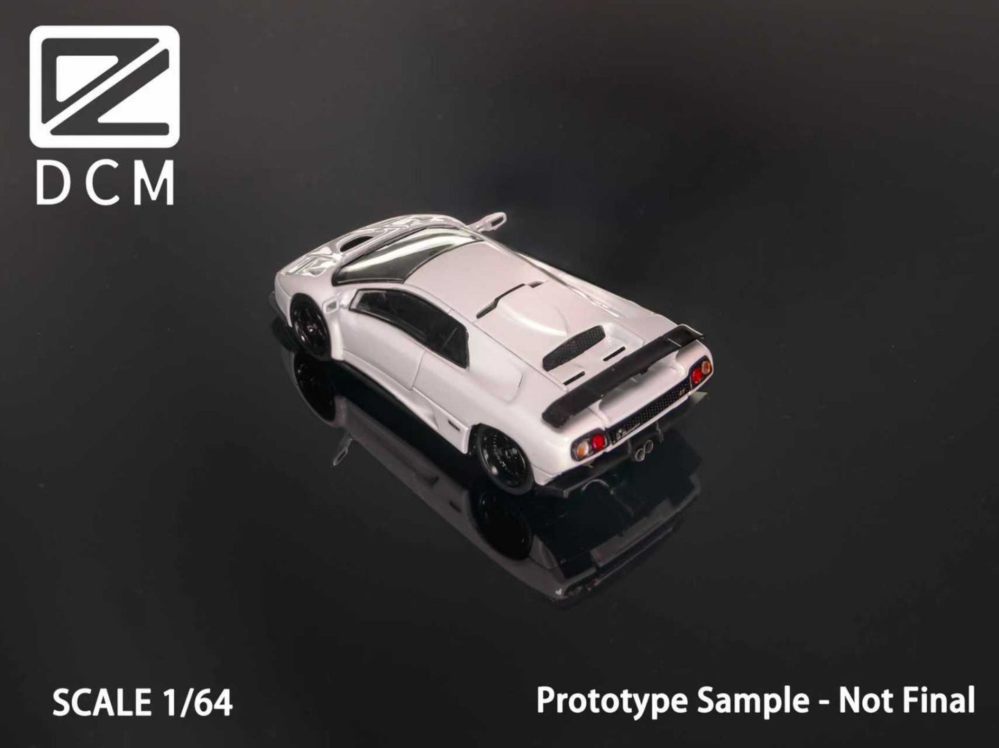 (PREORDER) DCM Lamborghini Diablo GT (Ivory White)