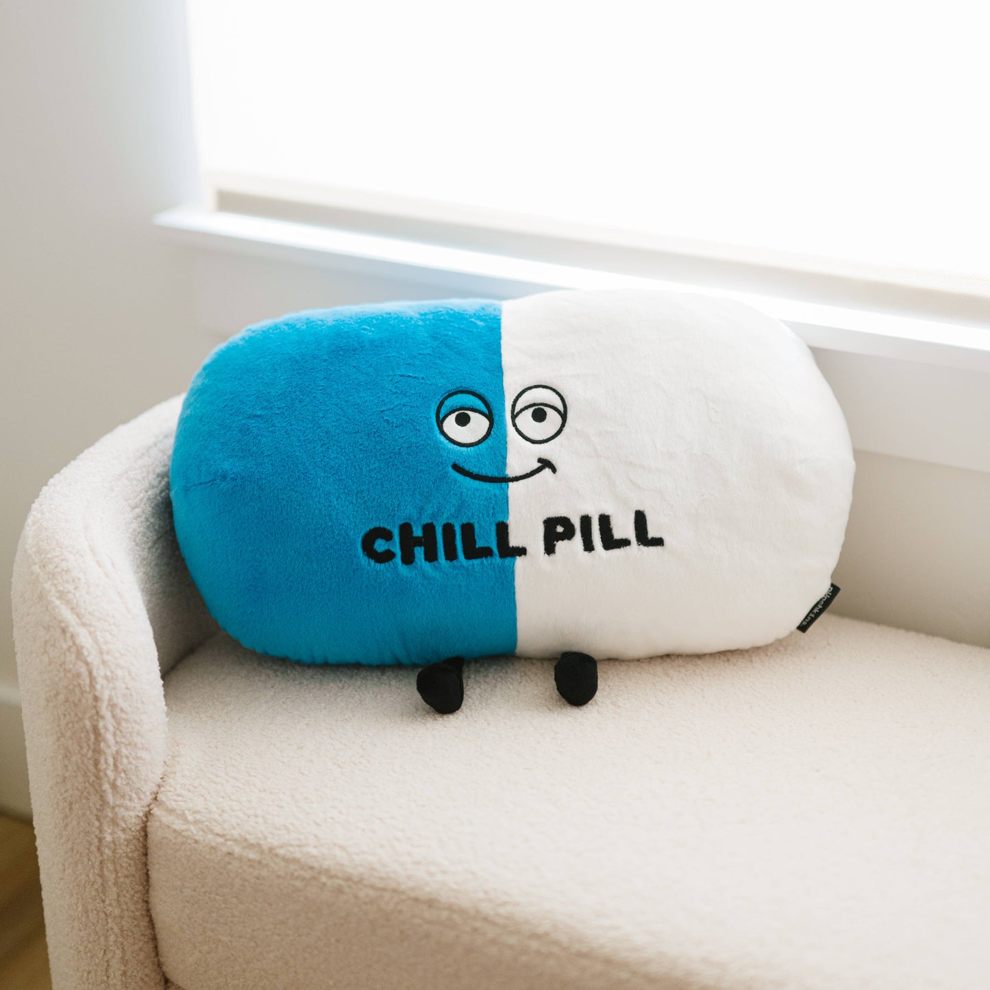 Oreiller Punchkins - Grande peluche « Chill Pill »