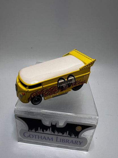 Hot Wheels Boulevard VW Drag Bus (Mooneyes) LOOSE