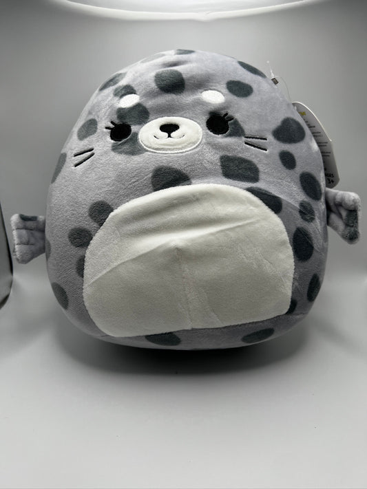 Squishmallow Isis the Spotted Seal 8” Gray Soft Plush (NWT)