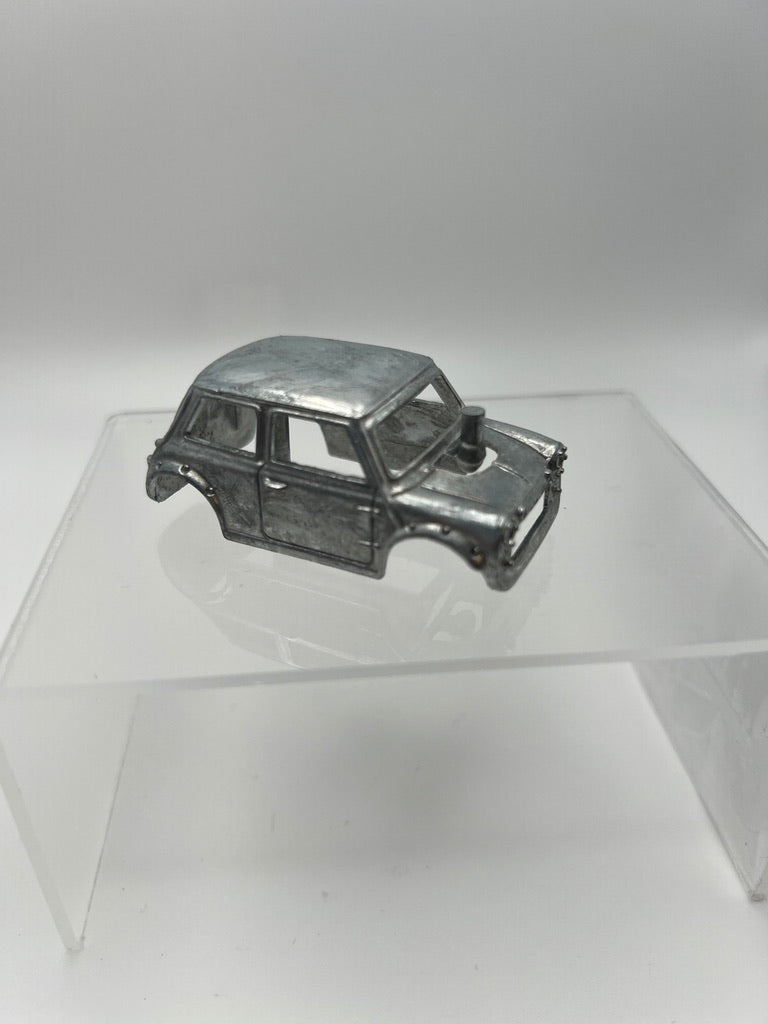 Hot Wheels Morris Mini RAW