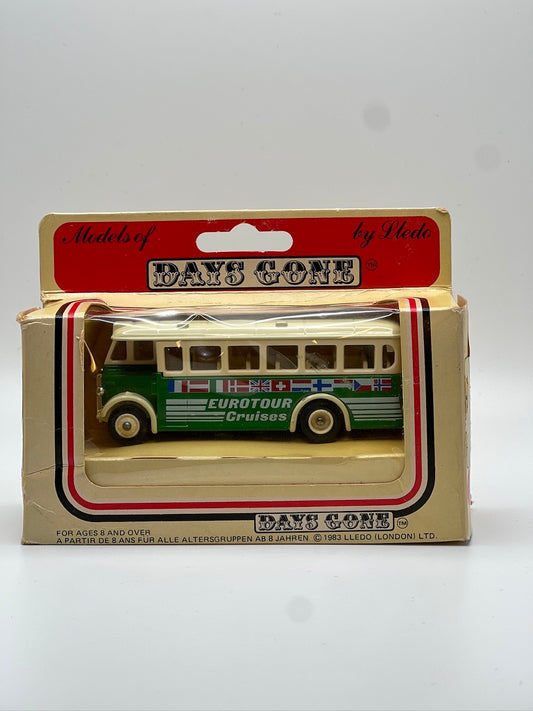 Lledo Models of Days Gone-EuroTour Cruises Bus (#17 in series)
