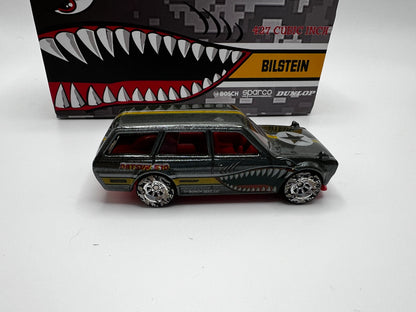 Dreyla Custom Bilstein Shark Mouth - '71 Datsun 510 Wagon (signed by Dreyla)