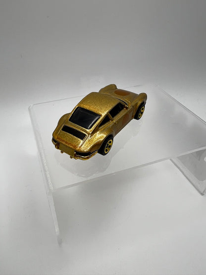 Hot Wheels FAO Schwarz 1971 Porsche 911 (Gold)