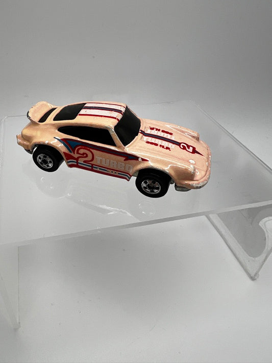 Hot Wheels 1974 Color Racers Porsche Turbo 911 (good condition)