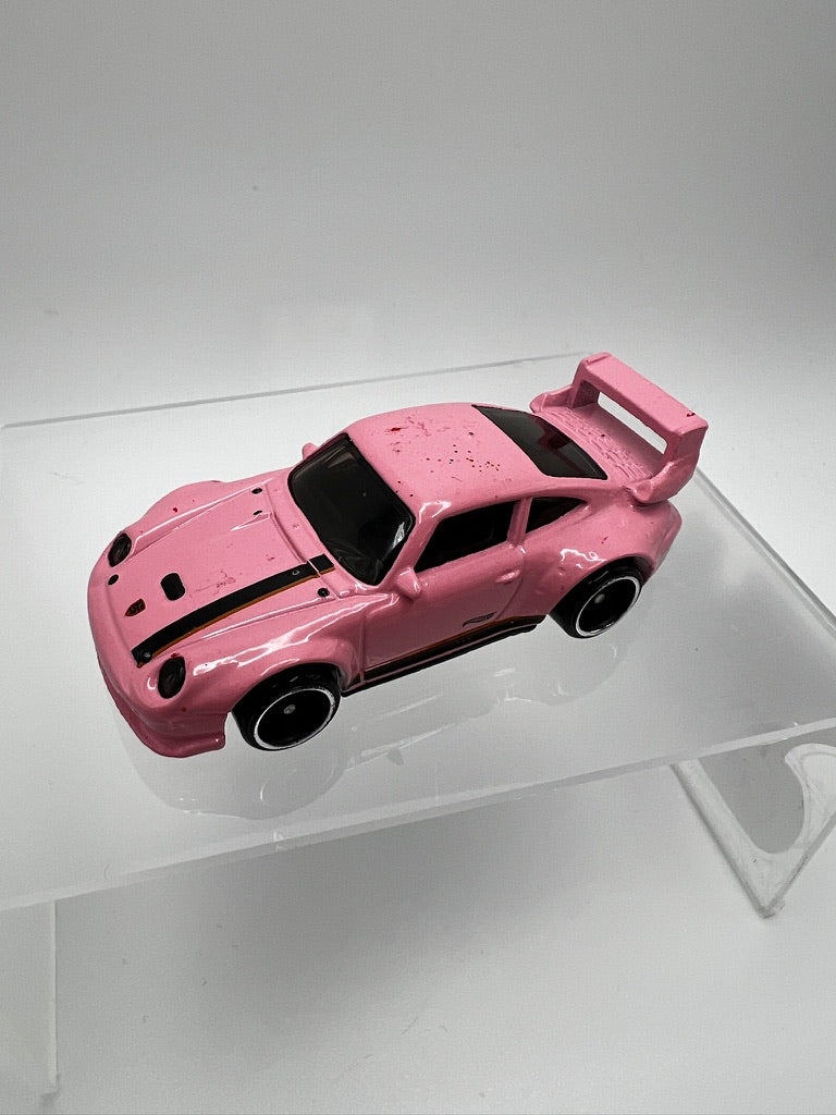 Hot Wheels Porsche 993 GT2 X8240 (Factory Custom Color Test-light pink) unspun
