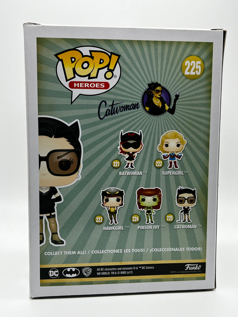 Funko Pop! DC - Catwoman (Bombshells) (Purple) Chase