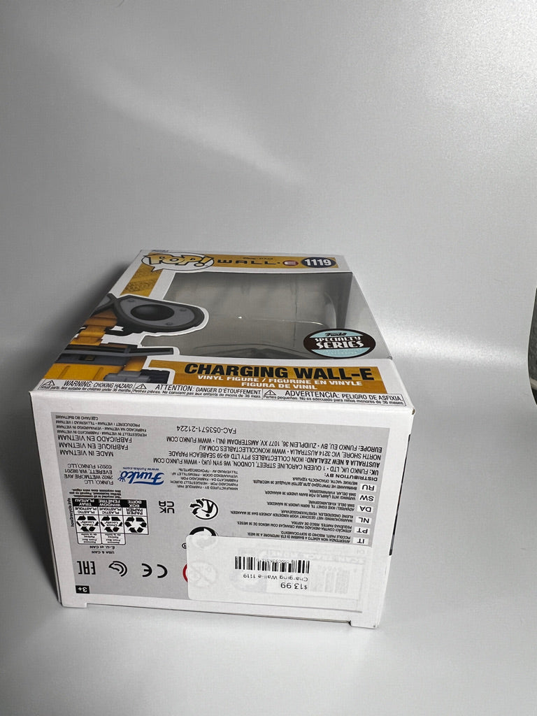 Funko Pop! Disney - Wall E - Charging Wall E  (Funko Specialty Series)