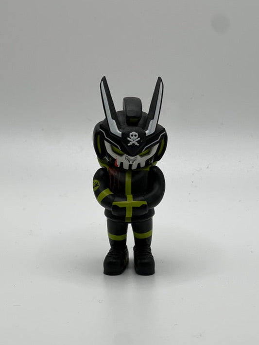 Micro-TEQ63 - TEQ-R177A by Playful Gorilla x Quiccs x Martian Toys (Signed AP)