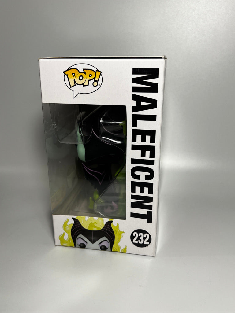Funko Pop! Disney - Maleficent (Limited Edition Glow in the Dark CHASE - Hot Topic Exclusive)