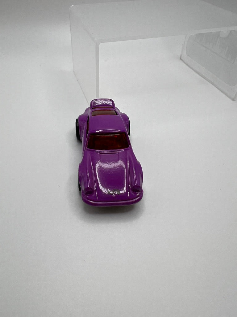 Hot Wheels Toys R Us 10 Car Gift Set Exclusive - Porsche 911 (purple)