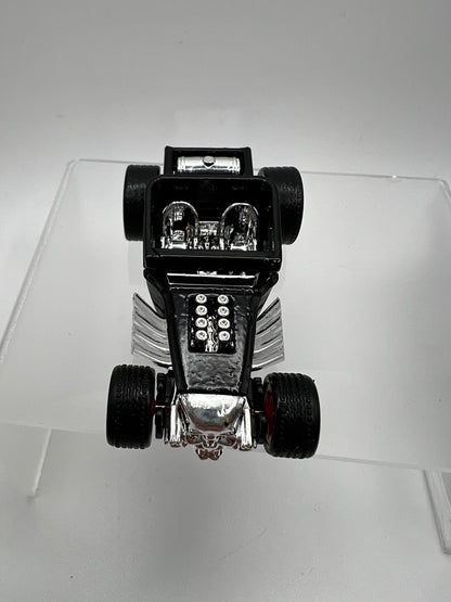 Hot Wheels Dream Garage Bone Shaker (Black w/factory spun real riders)