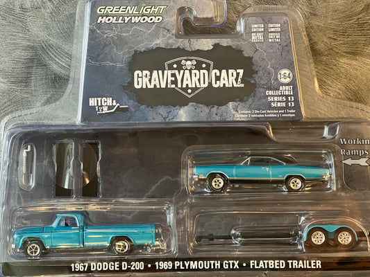 Greenlight Hitch & Tow Hollywood - Graveyard Carz - 1967 Dodge D-200/1969 Plymouth GTX/Flatbed Trailer