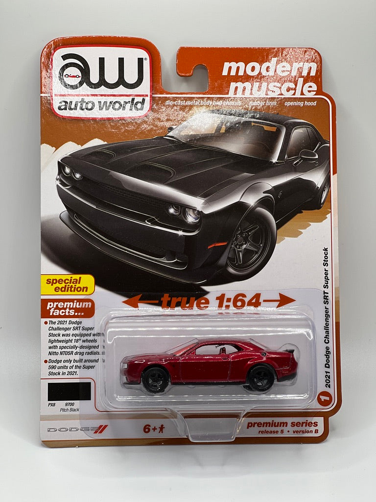Auto World Modern Muscle - 2021 Dodge Challenger SRT Super Stock (Pitch Black-ULTRA RED CHASE)