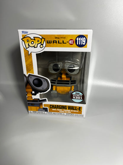 Funko Pop! Disney - Wall E - Charging Wall E  (Funko Specialty Series)