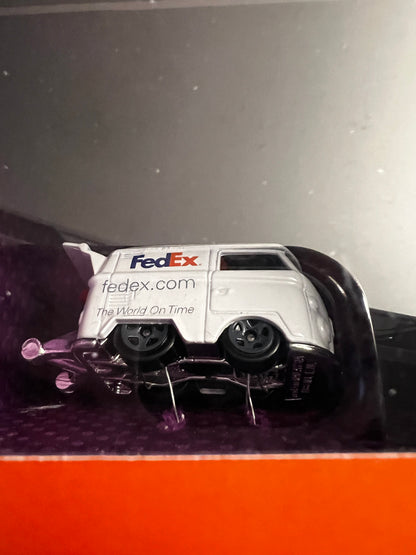 Underground Designs - FedEx - Custom Kool Kombi (box damaged)